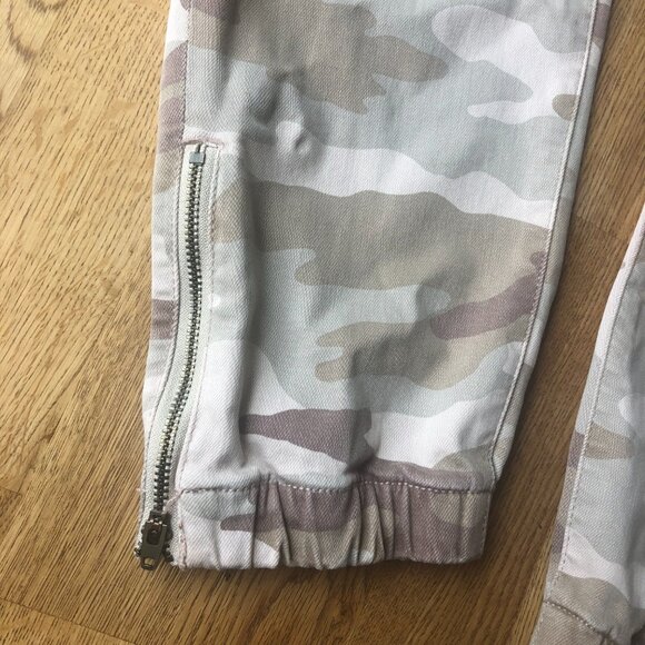 American Eagle Camo Jegging Joggers Size 14 Regular - Picture 10 of 14